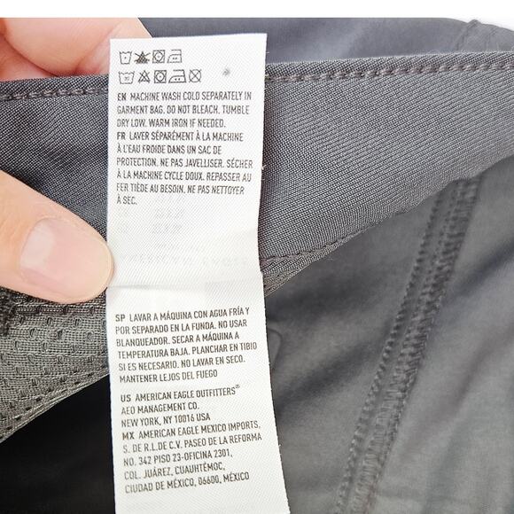 Mens American Eagle Gray Performance Pants Slim Fit Size 32x34 Golf Active Chino - Picture 10 of 12